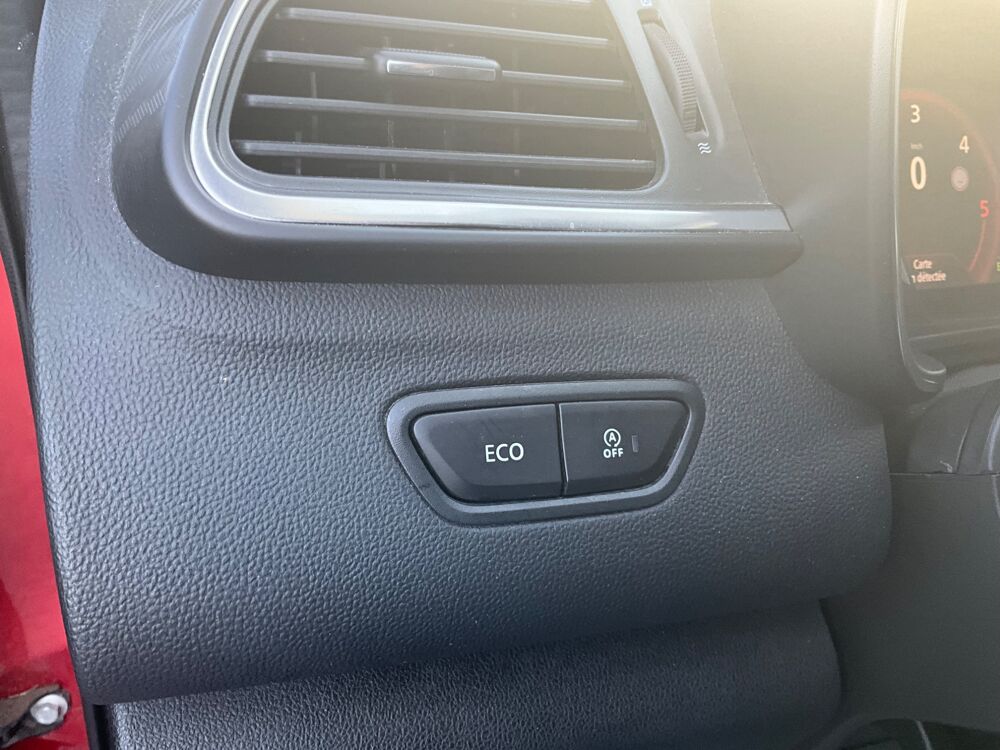 Kadjar 1.6 DCI 130 ENERGY / Moteur &agrave; cha&icirc;ne / cam&eacute;ra de recul 2017 occasion 17000 La Rochelle