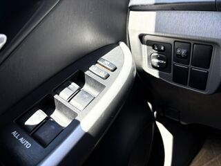 Prius 1.8 136H 100 ch HYBRID FULL-HYBRID BVA - &Eacute;CRAN TACTILE - CAR 2010 occasion 77700 Serris