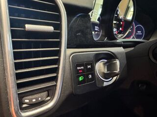 Cayenne 3.0 E-HYBRID 462H 340 PHEV 14.1KWH BVA 2020 occasion 83600 Fr&eacute;jus