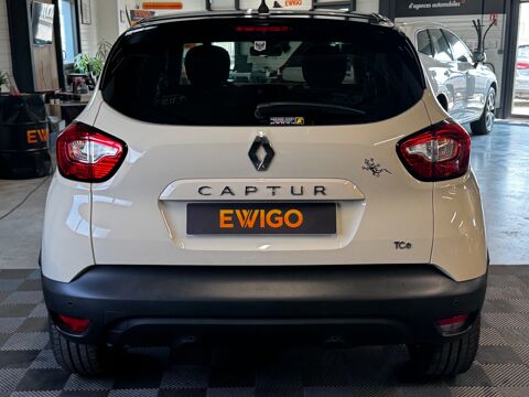 Captur 0.9 TCE 90 Ch - BUSINESS - 1ERE MAIN - ENTRETIEN CONSTRUCTEU 2015 occasion 79000 Niort
