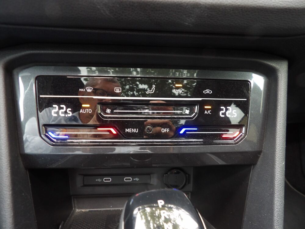 Tiguan 2.0 TDi 150 BLACK R-LINE DSG 2023 occasion 33100 Bordeaux