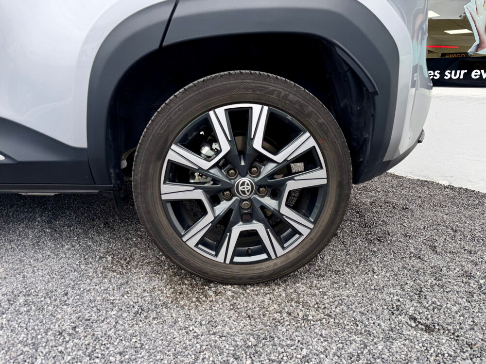 Yaris CROSS 1.5 130h Hybride Trail BVA / 1&egrave;re main / Entretien TOY 2025 occasion 64122 Urrugne