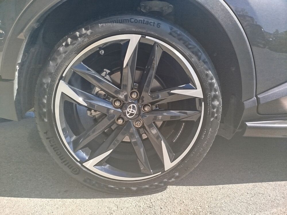 C-HR 2.0L 184CH HYBRIDE GR SPORT E-CVT MY23 - 1ERE MAIN 2023 occasion 13700 Marignane