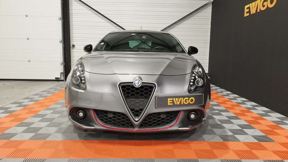 Giulietta 2.0 JTDM 150CH LUSSO / DISTRIBUTION OK / CLIMATISATION AUTO 2017 occasion 17430 Tonnay-Charente