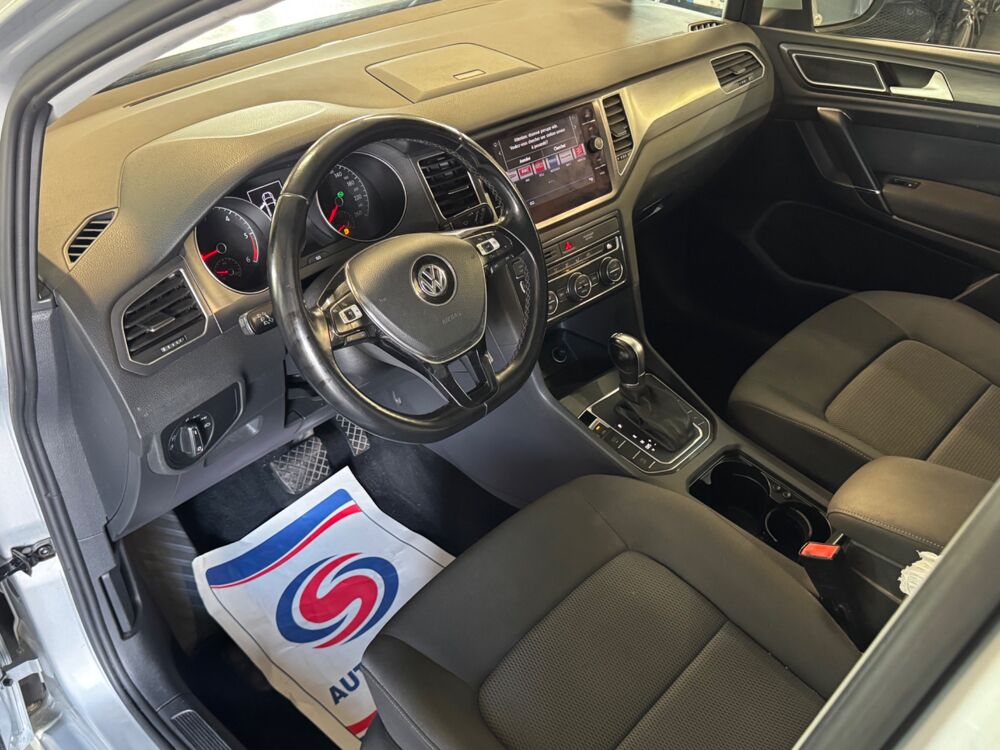 Golf 1.6 TDI 115Ch- BLUEMOTION DISTRIBUTION 2025 - INJECTEUR 2025 2018 occasion 79000 Niort