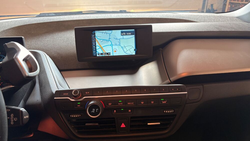 i3 (2) 120 AH 170 ILIFE ATELIER 42.2 KWH 2018 occasion 83600 Fr&eacute;jus