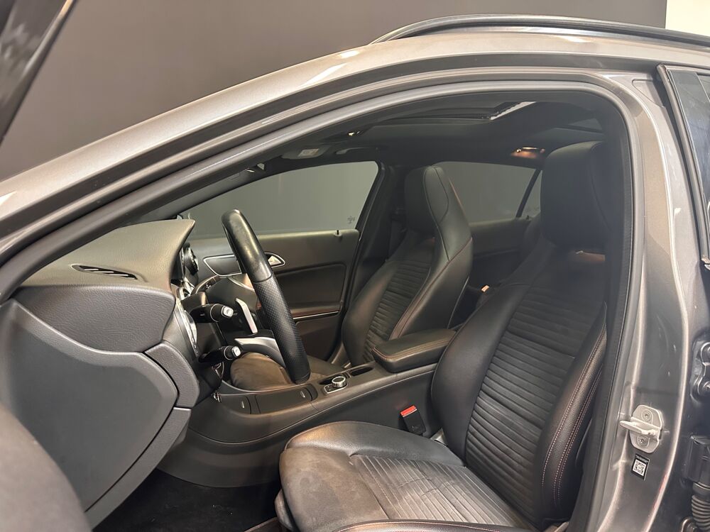 Classe GLA 250 210ch FASCINATION AMG 7G-DCT BVA 2016 occasion 37100 Tours