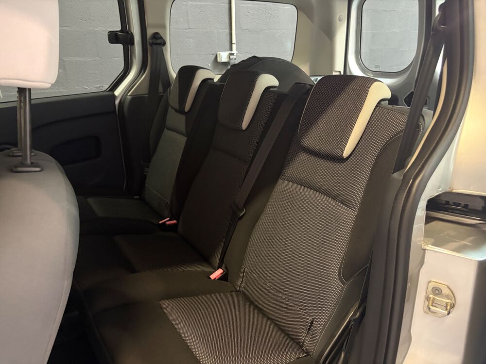 Grand Modus COMBI 1.5 DCI 90ch- TPMR /ENERGY LIFE- CARNET D'ENTRETIEN CO 2014 occasion 78125 Gazeran