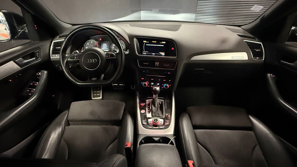 SQ5 V6 3.0 BiTDI 313CH QUATTRO TIPTRONIC 8 // ENTRETIEN CONSTRUC 2014 occasion 34430 Saint-Jean-de-V&eacute;das