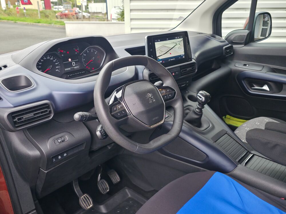 Rifter COMBI 1.2 PURETECH 110ch L2 LONG ALLURE START-STOP / HISTORI 2019 occasion 17100 Saintes