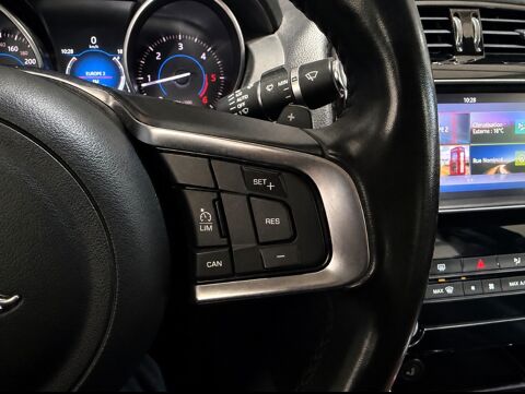 XE 2.0 D 180 PRESTIGE BVA / CAM&Eacute;RA DE RECUL 2018 occasion 29000 Quimper