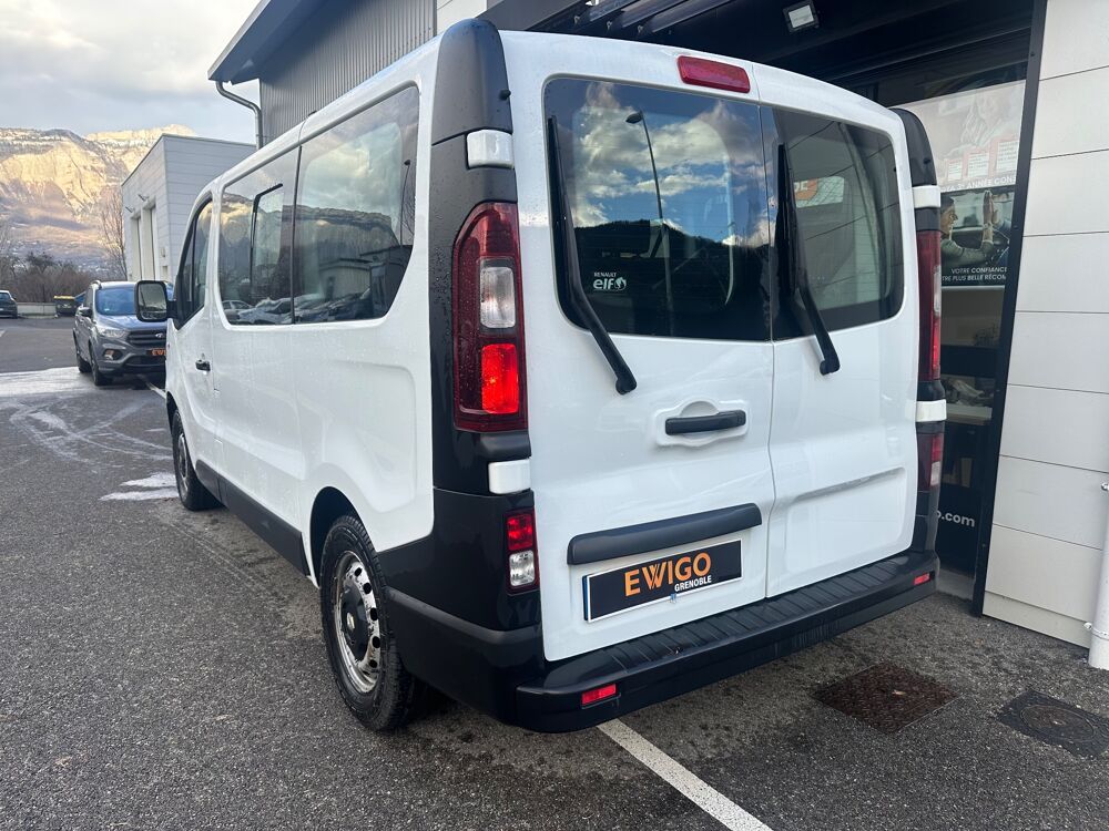 Trafic COMBI 1.6 DCI 125ch L1 LIFE 9 PLACES 2016 occasion 38420 Le Versoud
