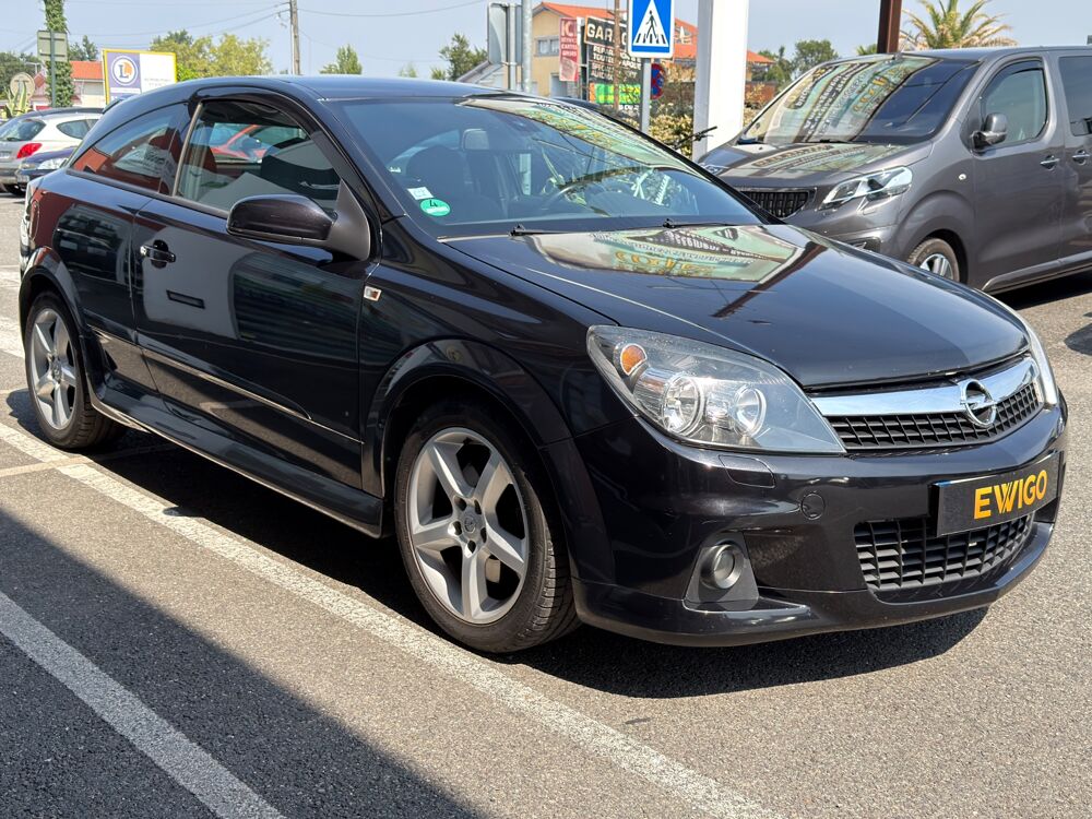 Astra H 2.0 T 200 ch COSMO 2007 occasion 64320 Idron