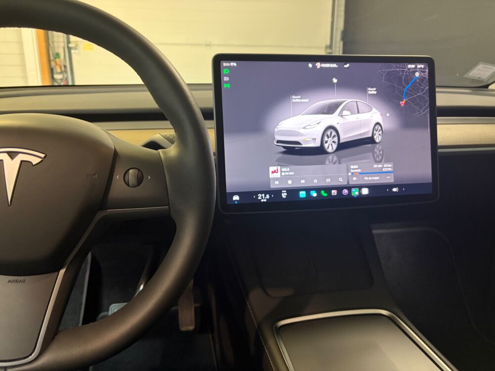 Model Y STANDARD 255 ch 60KWH RWD - AUTOPILOT - TOIT PANORAMIQUE - A 2022 occasion 78125 Gazeran
