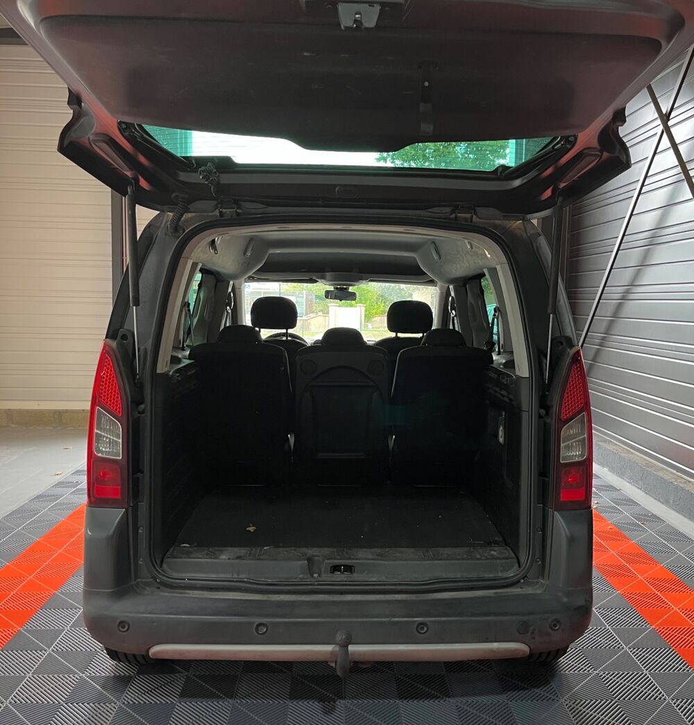 Berlingo GENERATION-II MULTISPACE 1.6 BLUEHDI 100CH XTR+ / DISTRIBUTI 2015 occasion 33260 La Teste-de-Buch