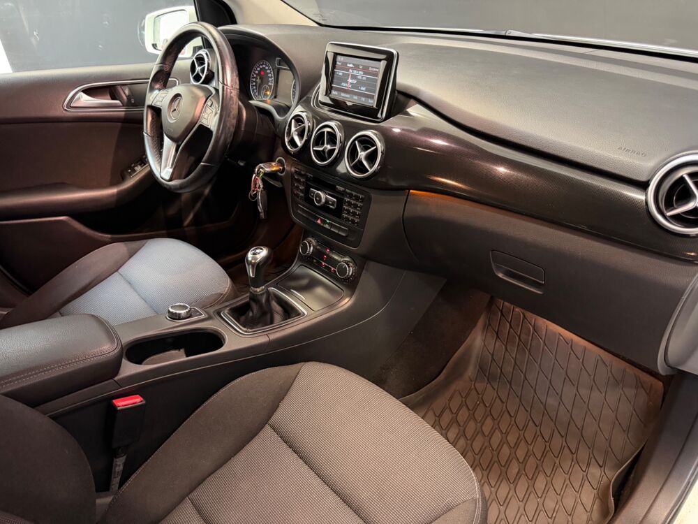 Classe B 200 CDI 136ch BUSINESS - SUIVI 100% MERCEDES 2013 occasion 37100 Tours