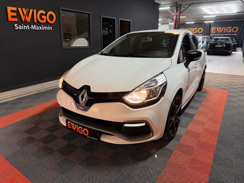 Clio 4RS 1.6 TCE 200CV EDC BVA-PREMIERE MAIN-ORIGINE FRANCE 2015 occasion 60740 Saint-Maximin