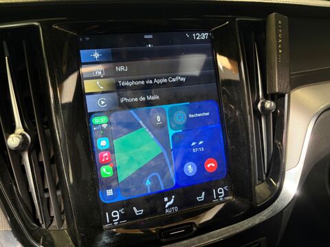 V60 2.0 T8 303 ch + 87 ELEC TWIN-ENGINE HYBRID INSCRIPTION LUXE 2020 occasion 78125 Gazeran