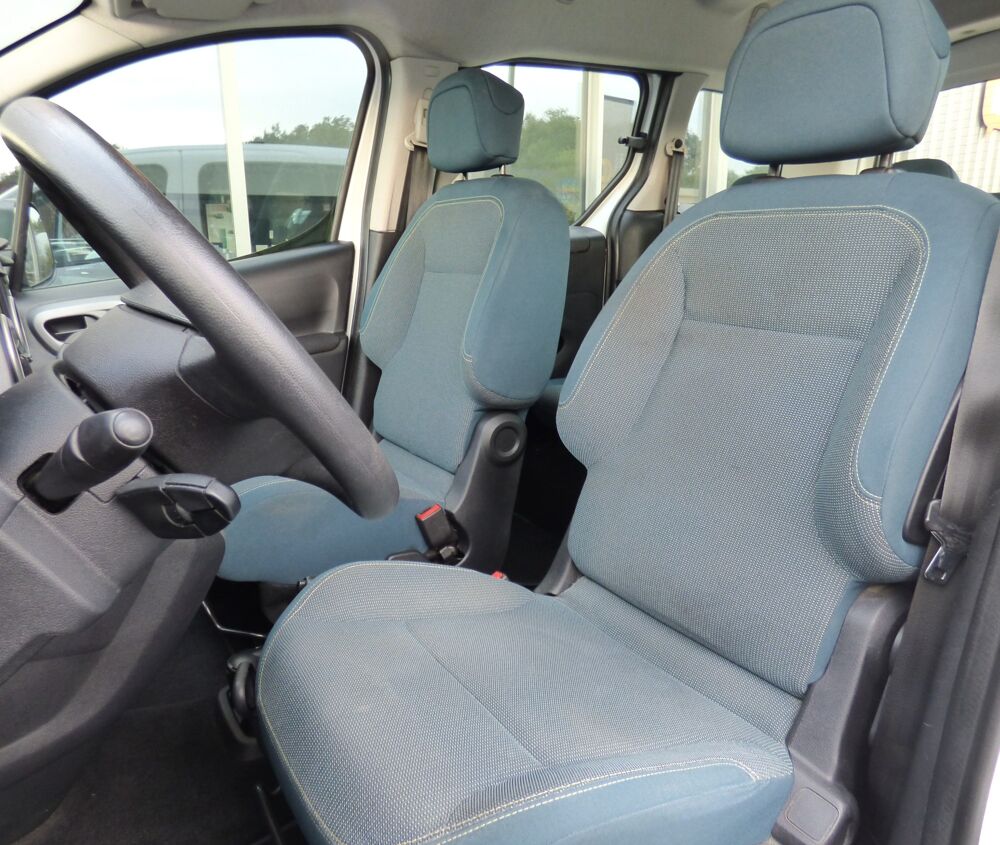 Berlingo GENERATION-II MULTISPACE 1.6 BLUEHDi 75 FEEL 2017 occasion 33210 Maz&egrave;res