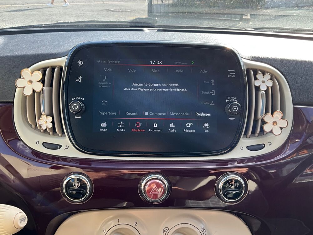 500 1.2 70 ECO LOUNGE REGULATEUR / RADAR AR / CARPLAY / DISTRIBU 2019 occasion 17000 La Rochelle