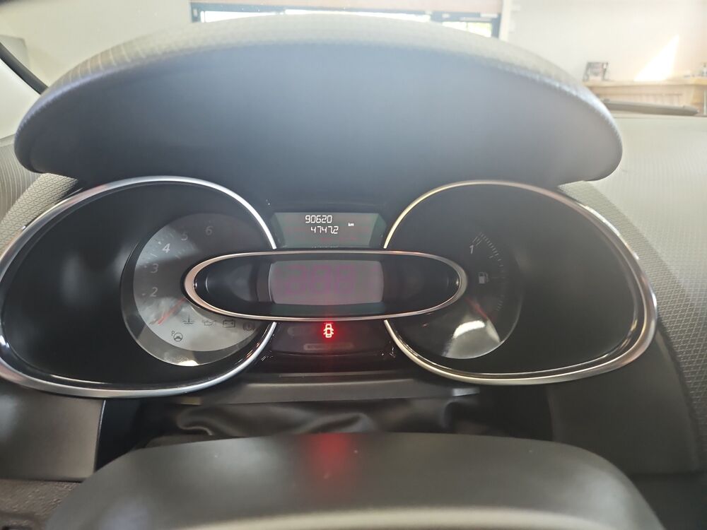 Clio 1.6 TCE 200 ENERGY RS EDC BVA 2017 occasion 38590 Saint-&Eacute;tienne-de-Saint-Geoirs