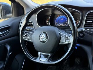 M&eacute;gane ESTATE 1.6 DCI 130 ch INTENS 2017 occasion 65290 Juillan