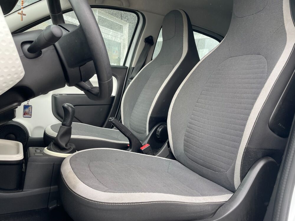 Twingo 1.0 SCE 70 ch LIMITED 2018 occasion 64320 Idron