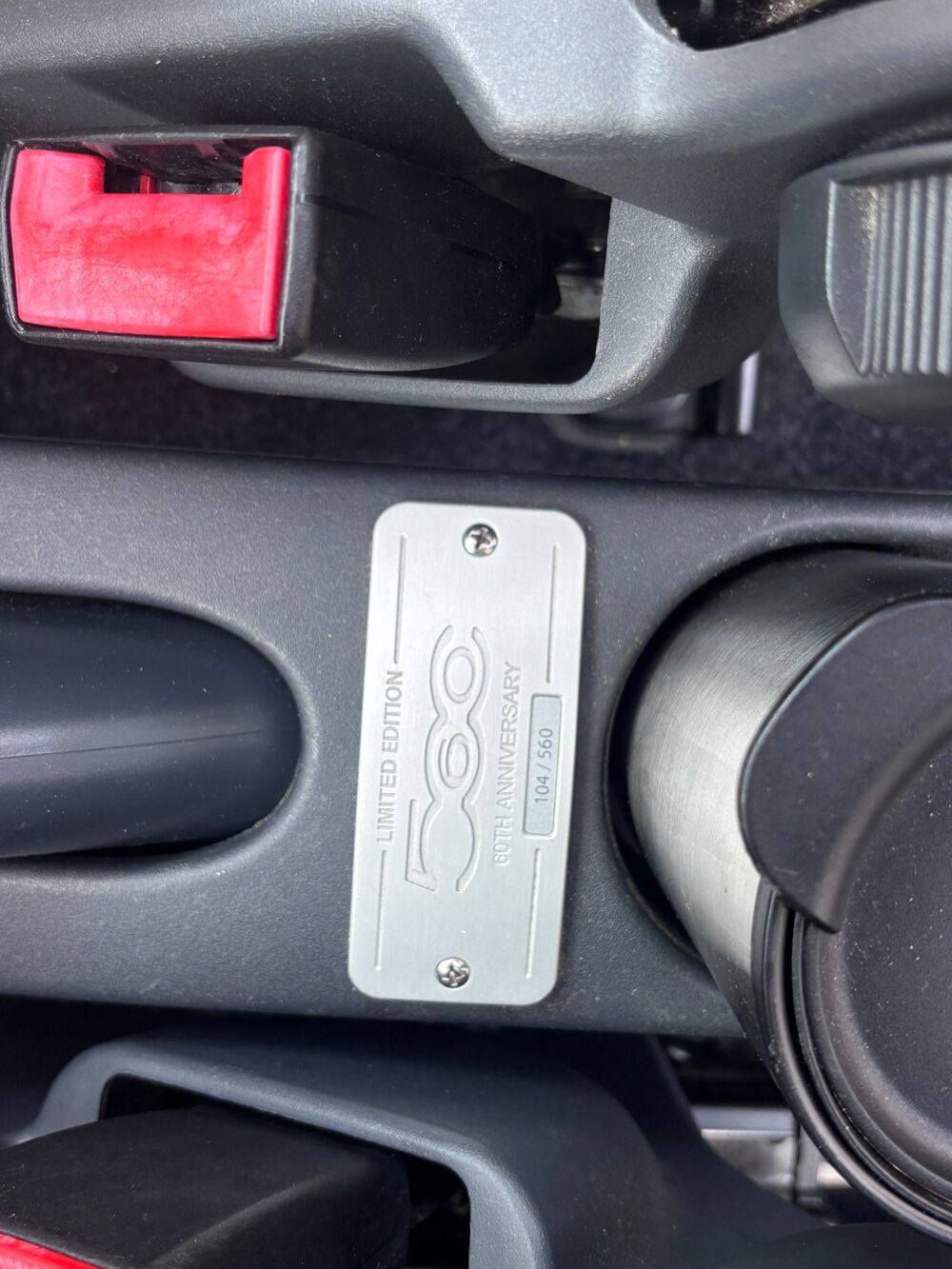 500 CABRIOLET 1.2 70 60EME N104/560 / CARPLAY / RADAR AR 2018 occasion 42160 Andr&eacute;zieux-Bouth&eacute;on