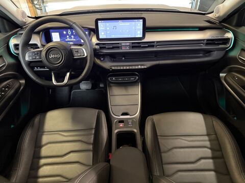 Avenger 1.2 TURBO T3 100 CH MHEV SUMMIT BVR6 EHYBRIDE / TOIT OUVRANT 2024 occasion 78125 Gazeran
