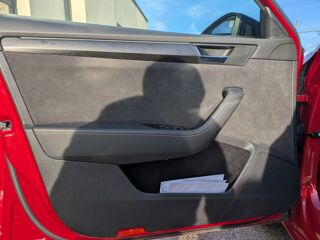 Superb Combi IV SPORTLINE 1.4 TSI 218CH DSG HYBRID Virtual Cockpit 2020 occasion 69420 Ampuis