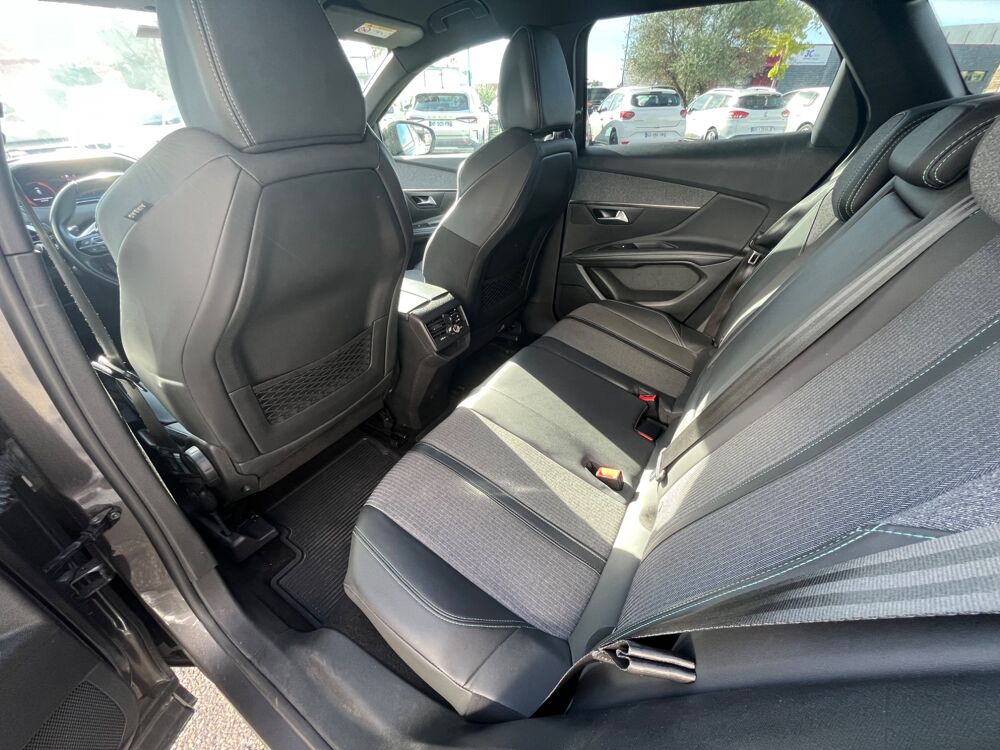 3008 GENERATION-II 1.5 BLUEHDI 130 CH ALLURE EAT BVA START-STOP / 2023 occasion 47000 Agen