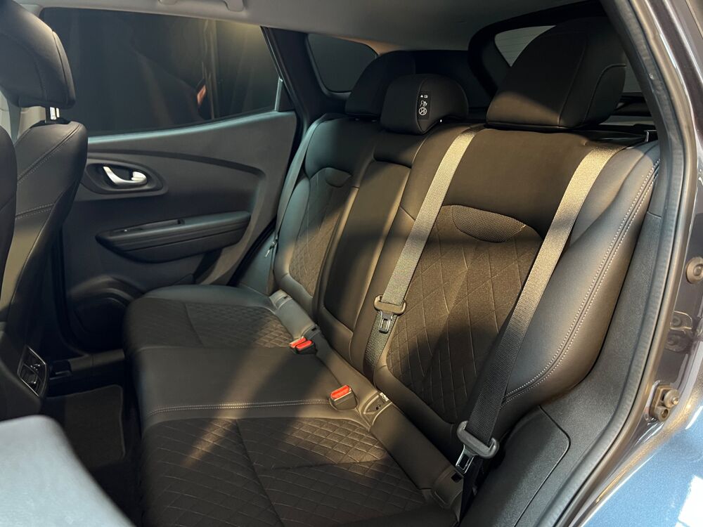Kadjar 1.3 TCE 160 INTENS EDC BVA // ATTELAGE // DETECTEURS ANGLES 2019 occasion 33320 Eysines