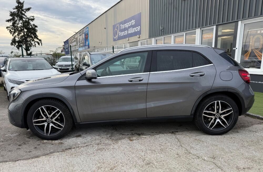 Classe GLA 2.2 220 D 175 FASCINATION 7G-DCT BVA - CAM&Eacute;RA DE RECUL - TOI 2018 occasion 27000 &Eacute;vreux