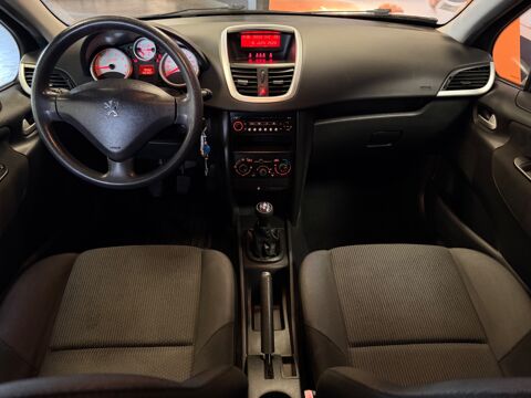 207 1.4 VTI 95 ACTIVE // CLIMATISATION // EMBRAYAGE NEUF 2011 occasion 44300 Nantes