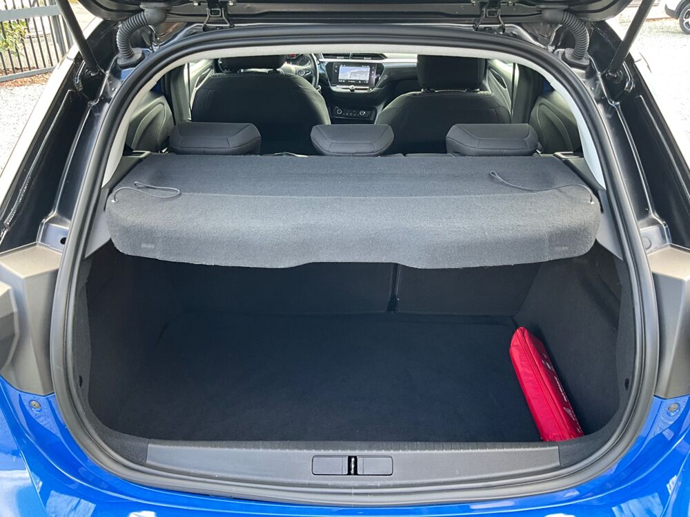 Corsa 1.2 T 100 Ch ELEGANCE BUSINESS BVA / DETECTEUR D'ANGLE MORT 2022 occasion 17000 La Rochelle