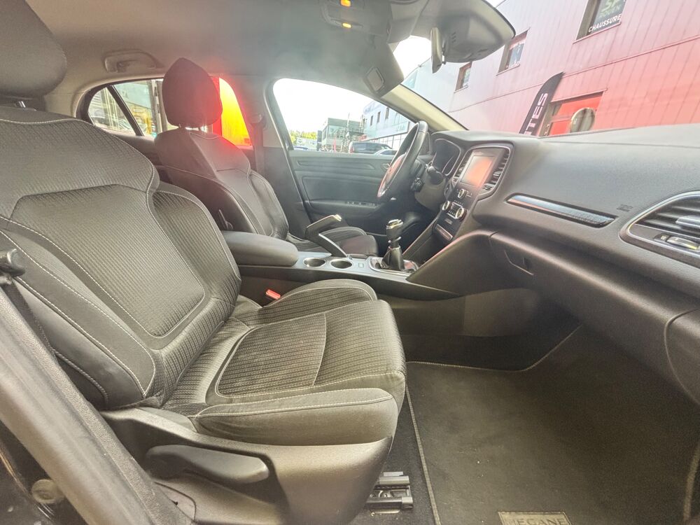 M&eacute;gane MEGANE IV 1.5 DCI 110 ENERGY ZEN - GPS - CLIMATISATION 2015 occasion 76150 Saint-Jean-du-Cardonnay