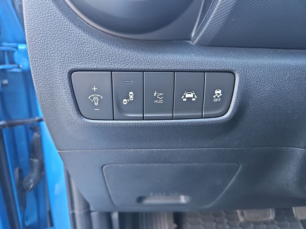 Kona 1.6 CRDI 136 EXECUTIVE 4WD DCT BVA GPS CAMERA CARPLAY 2019 occasion 38590 Saint-&Eacute;tienne-de-Saint-Geoirs