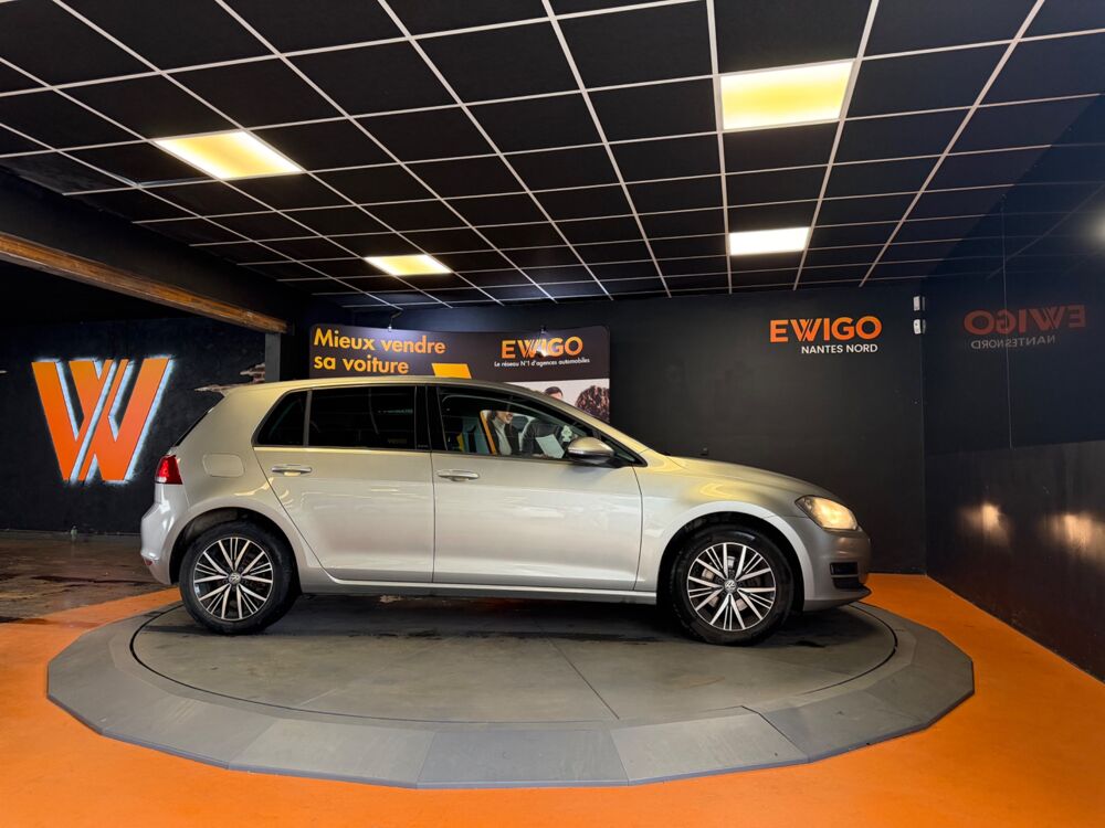 Golf 1.4 TSI 150 BLUEMOTION ACT ALLSTAR // KEYLESS // CAM&Eacute;RA DE R 2016 occasion 44300 Nantes