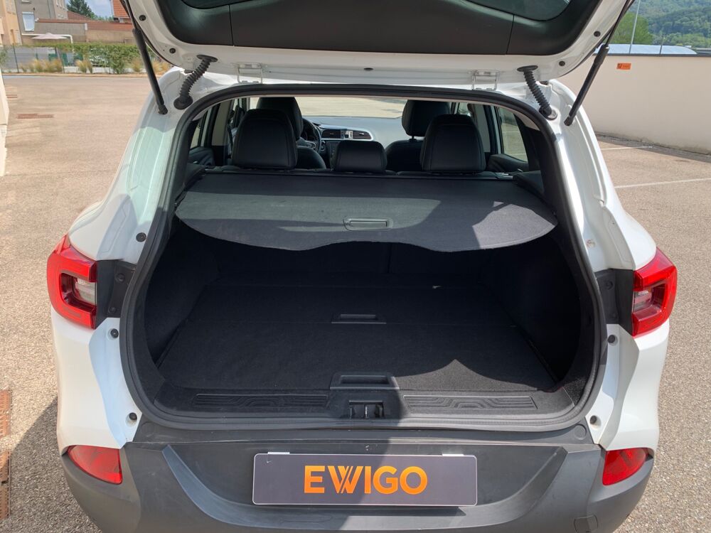 Kadjar 1.2 TCE 130ch ENERGY INTENS / Carplay / Attache remorque/ En 2018 occasion 69420 Ampuis