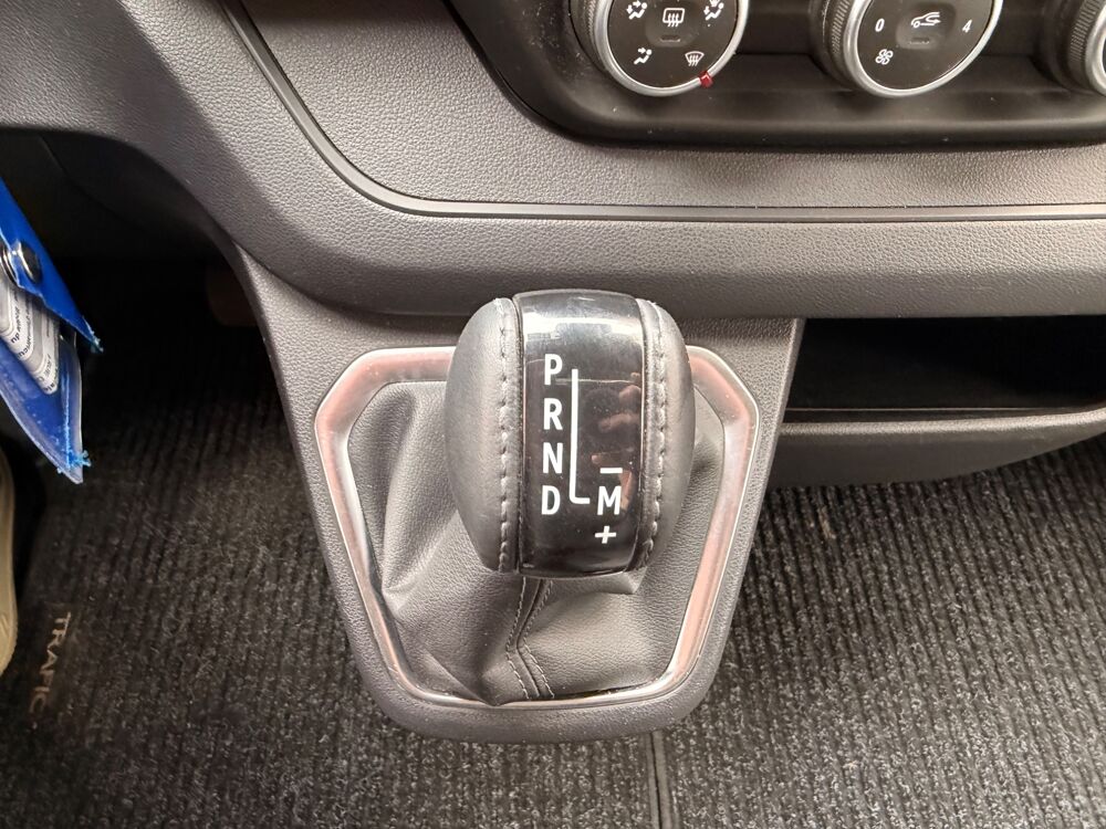 Trafic COMBI 2.0 DCI 150CH L2 ENERGY ZEN EDC BVA START-STOP - ATTEL 2023 occasion 76150 Saint-Jean-du-Cardonnay