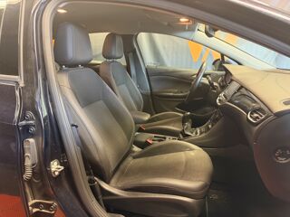 Astra GENERATION-V 1.6 CDTI 135 Ch CAMERA DE RECUL/ APPLE CARPLAY 2018 occasion 24750 Tr&eacute;lissac