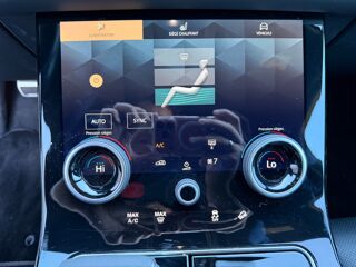 Range rover velar 2.0 P400E 404 ch PHEV SE R-DYNAMIC 4WD - 1&Egrave;RE MAIN 2023 occasion 65290 Juillan