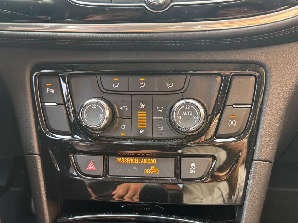 Mokka 1.6 CDTI 136Ch BLACK EDITION 4X2*CAMERA DE RECUL* CHAINE DE 2019 occasion 13009 Marseille