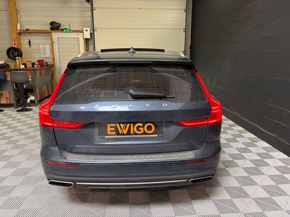 V60 2.0 T8 303 ch + 87 ELEC TWIN-ENGINE HYBRID INSCRIPTION LUXE 2020 occasion 78125 Gazeran