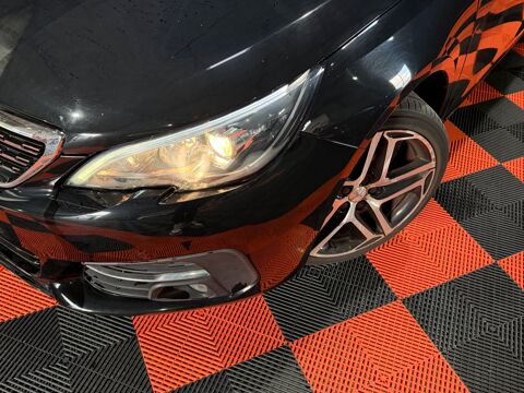 308 1.2 130 CH ALLURE / COURROIE OK / CARPLAY / RADARS AV/ARR 2018 occasion 29000 Quimper