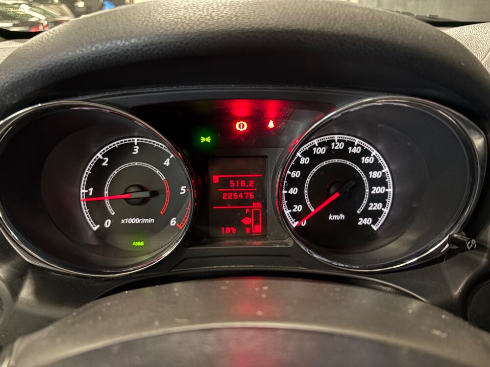 C4 Aircross 1.6 HDI 115cv CONFORT 4X4 START-STOP CAMERA RECUL FULL ENTRE 2015 occasion 26100 Romans-sur-Is&egrave;re