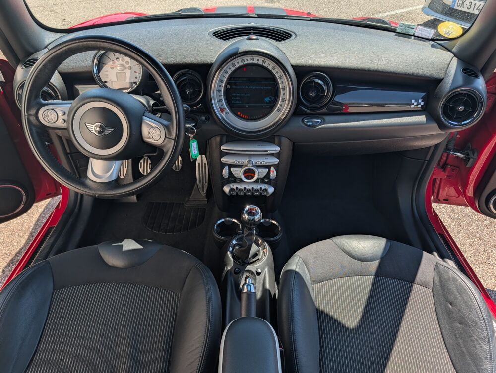Cooper 1.6 210ch COOPER S JOHN COOPER WORKS KIT US 2008 occasion 69420 Ampuis