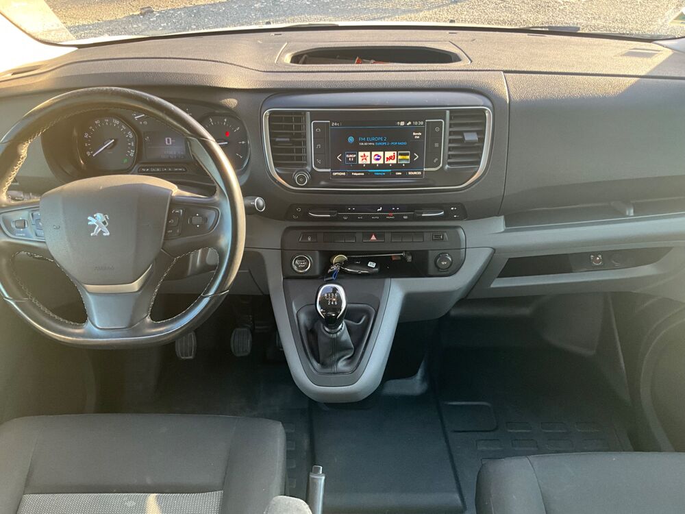 Expert COMBI XL / Cabine approfondie 2.0 BLUEHDI 150 / 5 places / T 2021 occasion 17000 La Rochelle