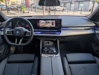 S&eacute;rie 5 3.0 550E 490ch PHEV HYBRID M-SPORT XDRIVE - 1er MAIN - PPF C 2024 occasion 57600 Forbach