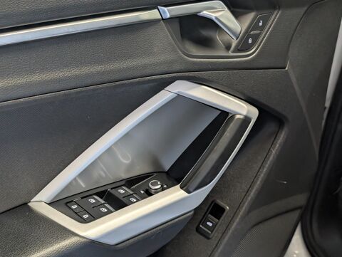 Q3 35 TFSI 150CV DESIGN - TOIT OUVRANT - CARPLAY - COFFRE ELECT 2021 occasion 69400 Arnas
